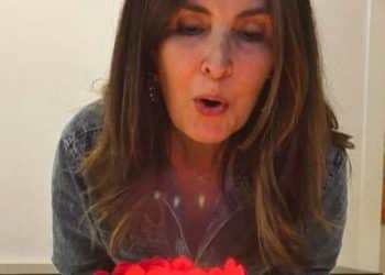 Fátima Bernardes completa 63 anos com festa íntima e recebe homenagens pela data