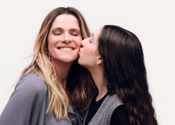 Ingrid Guimarães comemora aniversário de 16 anos da filha Clara: “Minha neném”