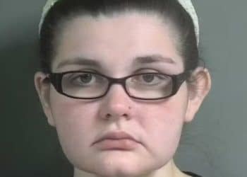 Mãe é condenada por dopar filho de 2 anos com insulina para simular doença