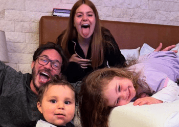 Viih Tube desabafa sobre viagem com Eliezer sem os filhos: “Sentimento doido”