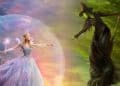 Personagens de Wicked: Parte 2 representando os filmes para família.