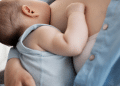 Bebê mamando
