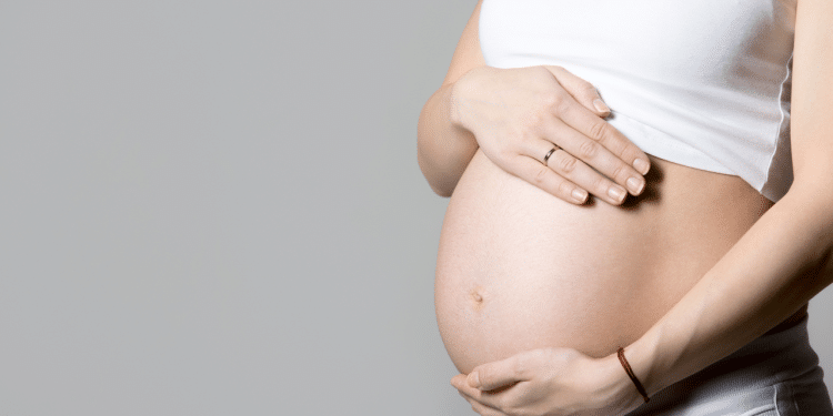 Cuidados na gravidez: o que você precisa saber se bater a barriga