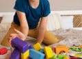 Dicas para seu filho desconectar das telas.