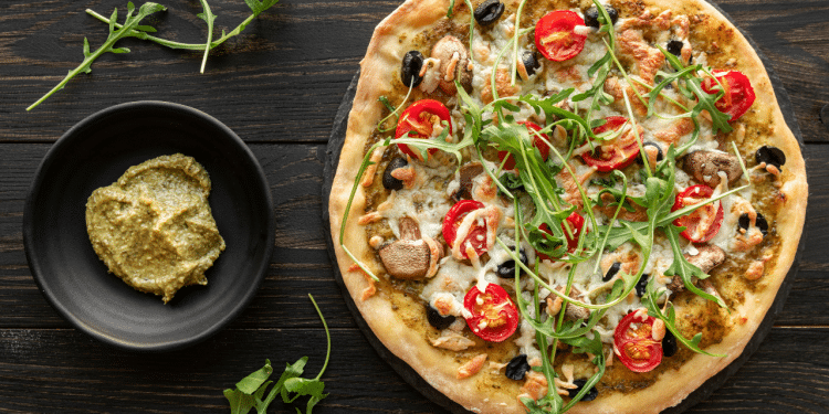 Receita de pizza low carb fácil e gostosa.