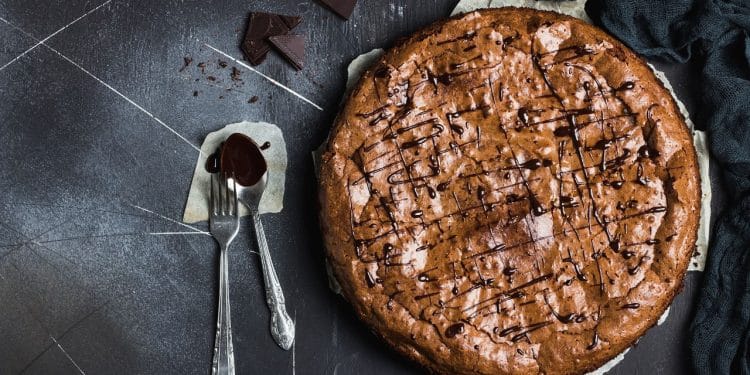 Receita de torta de brownie.