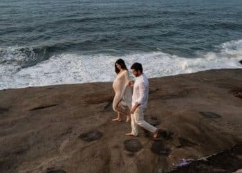 Camila Queiroz exibe barriga e celebra primeira gravidez com Klebber Toledo: “Nós 3”