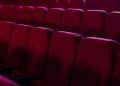 Enem 2025: TikTok promoverá aulões gratuitos em salas de cinema