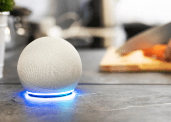 Alexa + bebê em casa 7 comandos que tornam a rotina muito mais fácil.