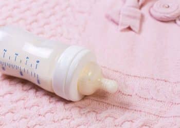 Bico de mamadeira para bebê.