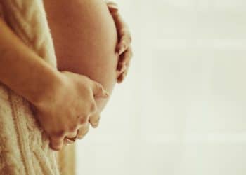 O que causa coceira na pele durante a gravidez?