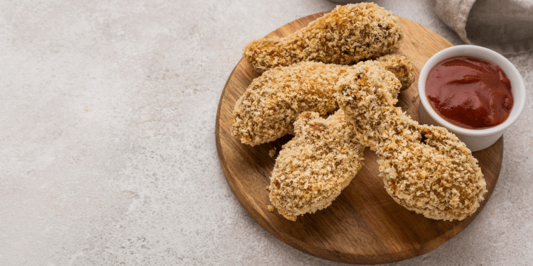 Descubra uma opção leve e saborosa para preparar em família com o clássico frango e batata-doce como base do salgadinho fit. Foto: Freepik