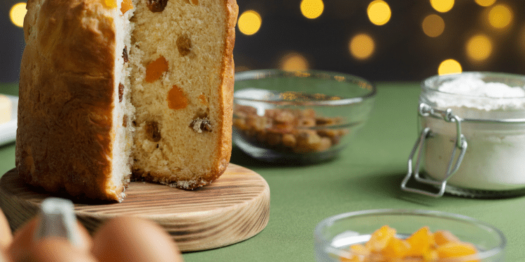Descubra sobremesa leve e acolhedora que deixa o panvetone ainda mais especial para quem celebra em família. Foto: Freepik