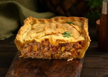 Receita de torta cremosa de frango.