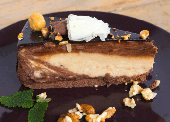 Receita simples de torta gelada de Natal.