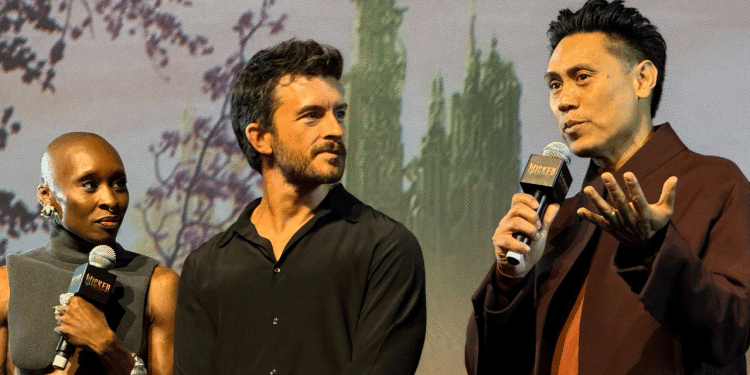 'Wicked Parte 2' elenco brilha e conquista fãs em evento no Brasil.