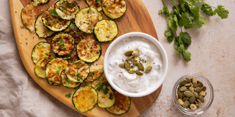 Descubra a receita simples e super saudável que vai conquistar a família toda com o sabor irresistível da abobrinha. Foto: Freepik