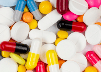 Imagem de diferentes tipos de remédios